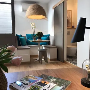 Appartement Loft Terrasse, L'hauture,, Arles