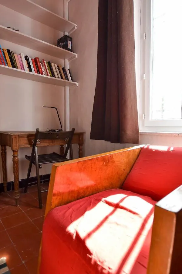 Hébergement de vacances Micoulet - Maison avec parking en ville Arles